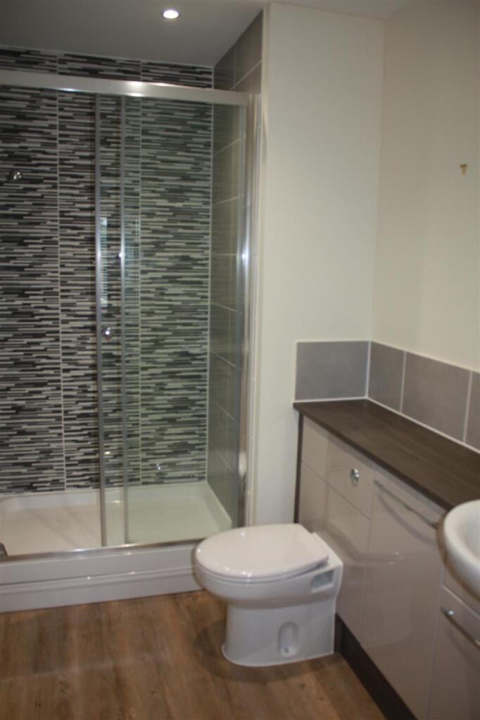 Ensuite Shower Room