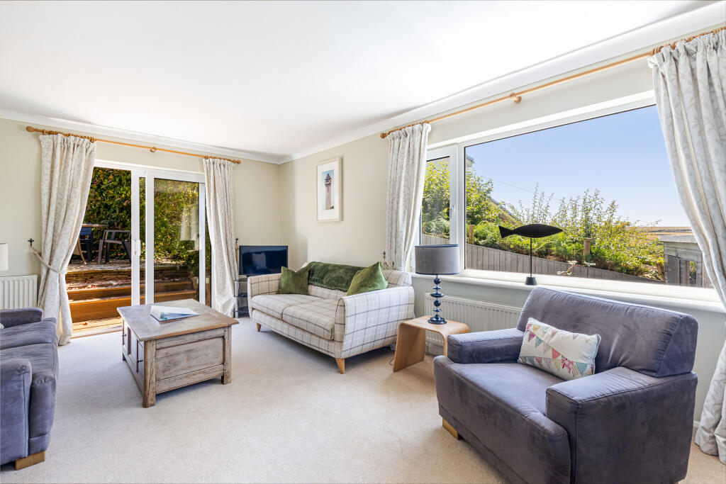 A10 - 1 Well Hill Close, Malborough, Walkers Rest 