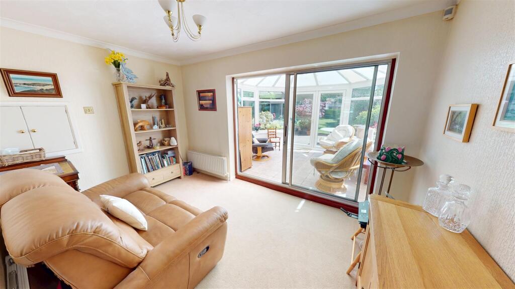 Heyes Avenue Reception Room