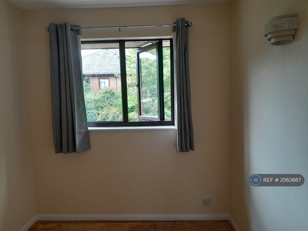 Back Bedroom, First Floor