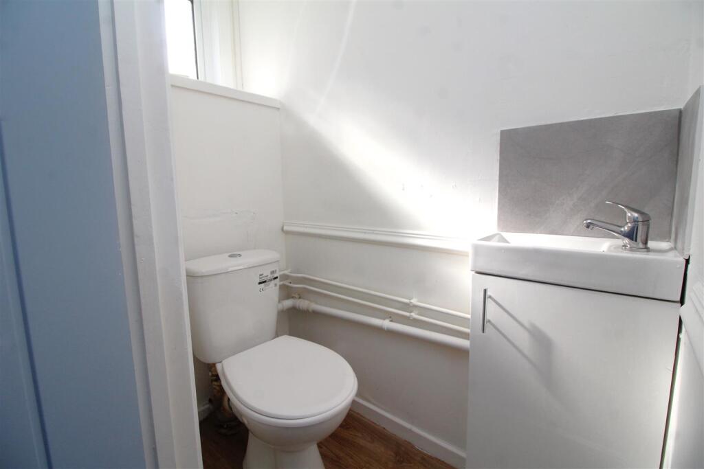 cloakroom .JPG