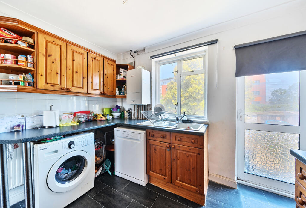 1290768-24-68248d...