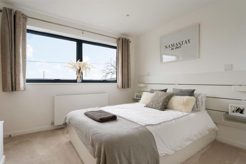 Double bedroom