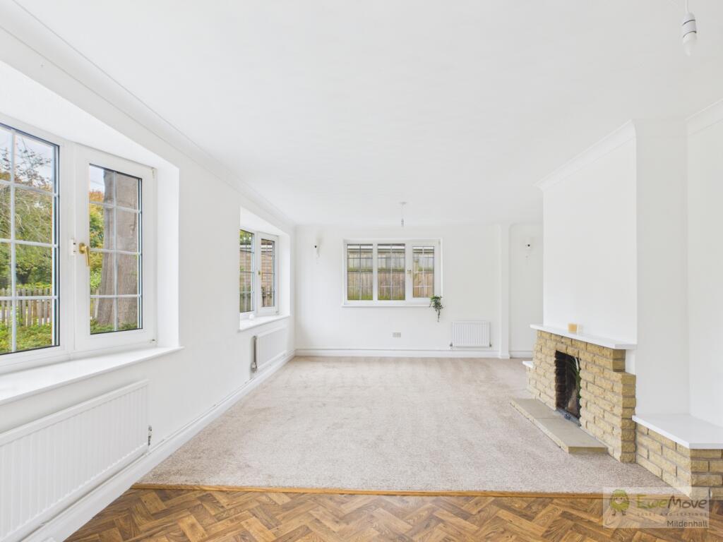 Thetford Road Ewemove Mildenhall Living room 1