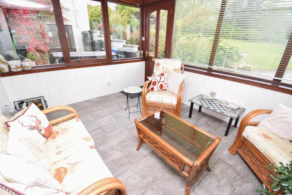 SUNROOM.jpg