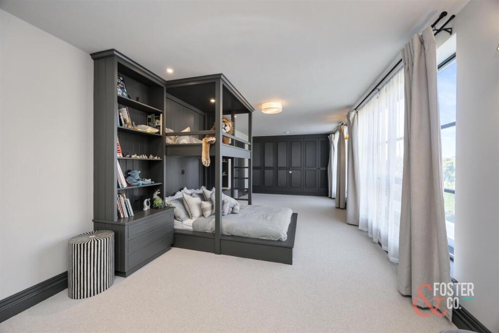 Hill Brow, 27-035.jpg