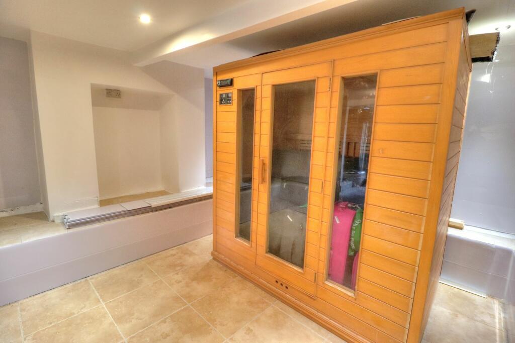 Basement Sauna Room