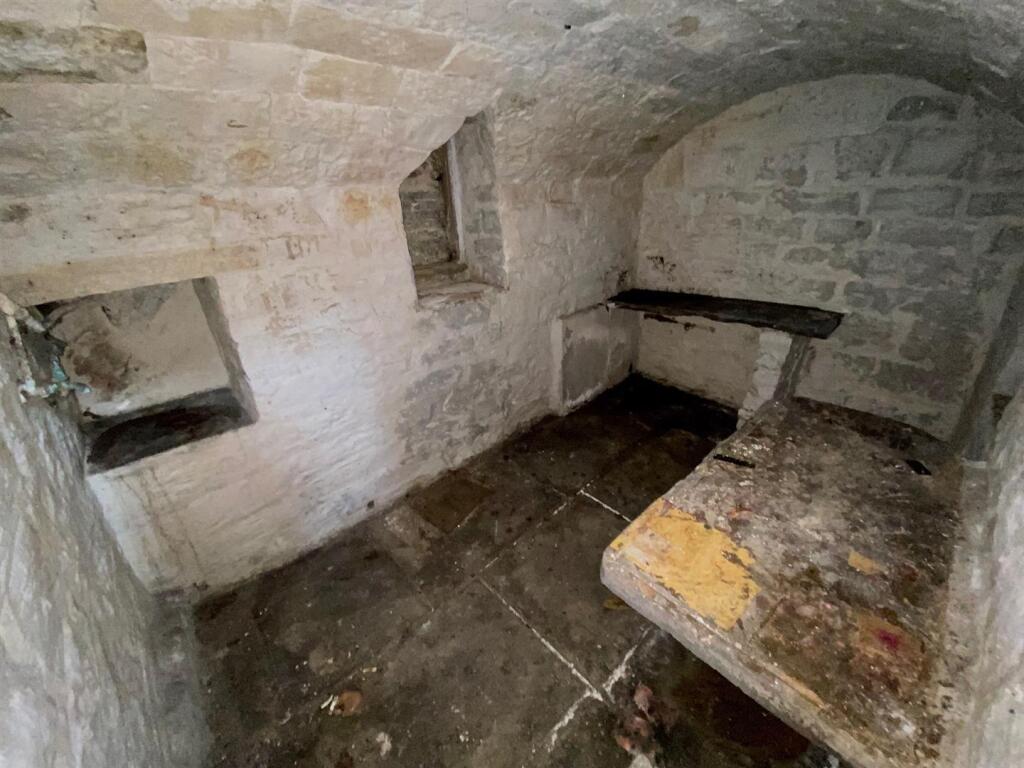 Bramleys Estate Agents - Station Road - Shepley.jp