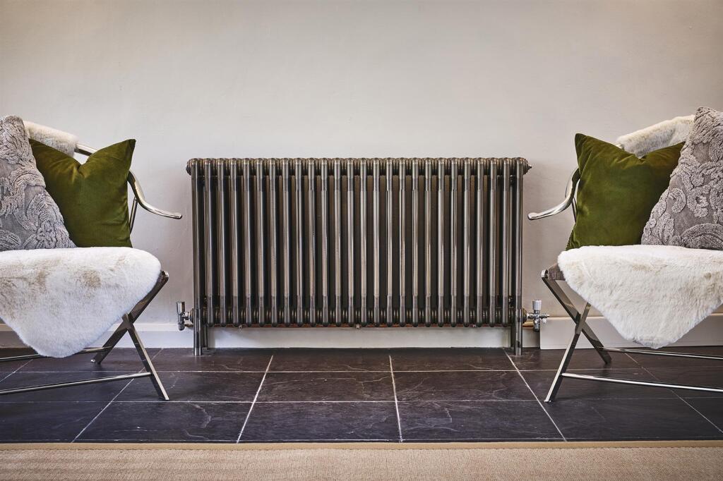 Callow Hill Cottage 9.jpg
