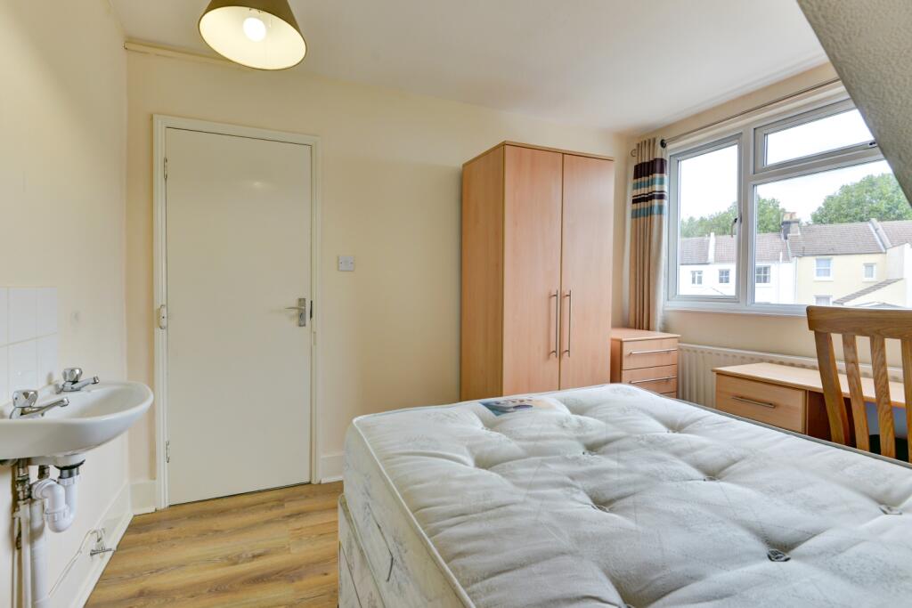 15 Stanley Road Bedroom 5 (2)