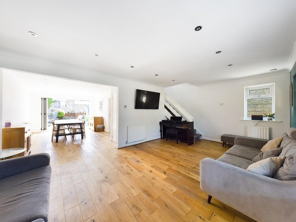 CAM00732P1-PR0269...