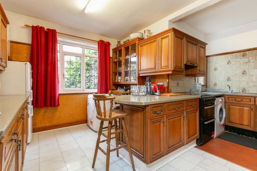 Kitchen/breakfast rm