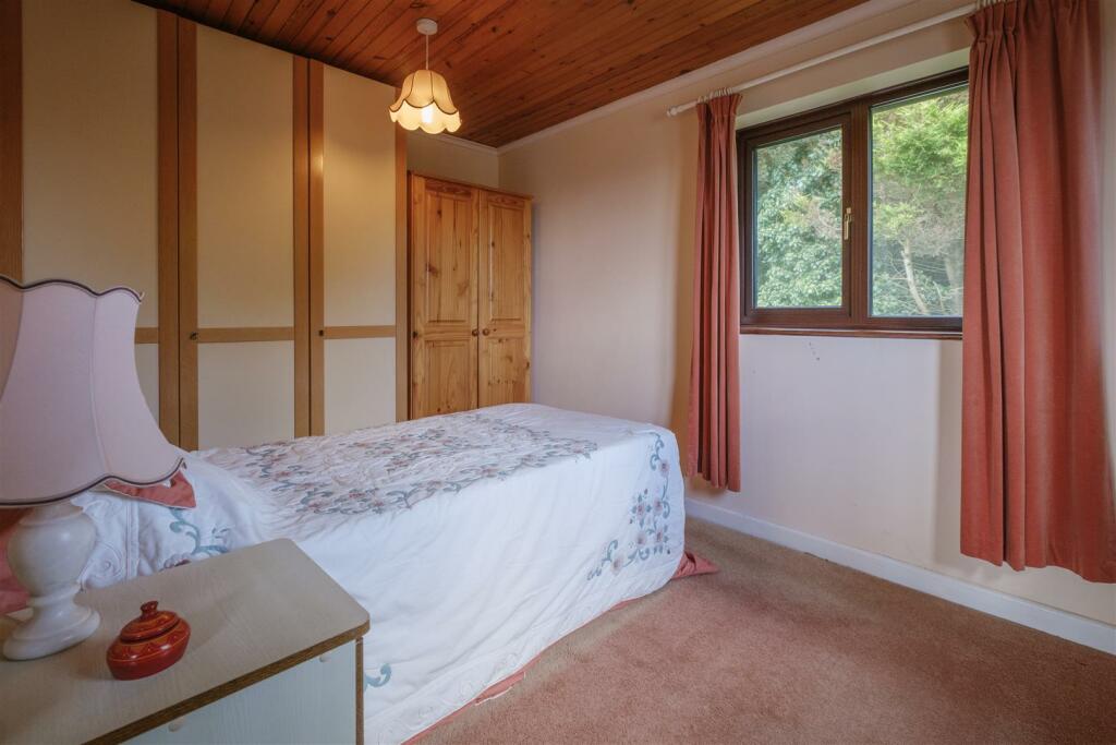 Parry_September House Looe-27.jpg