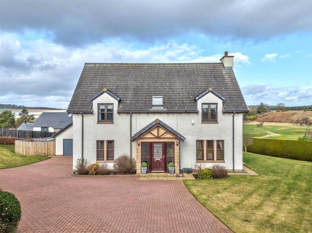 WhatsApp Image 2025-02-26 at 10.00.33-3.jpg