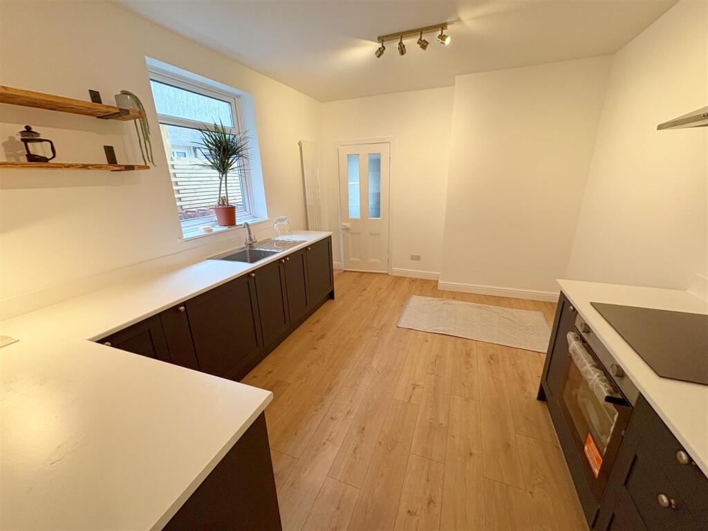 Kitchen_Breakfast room.jpg