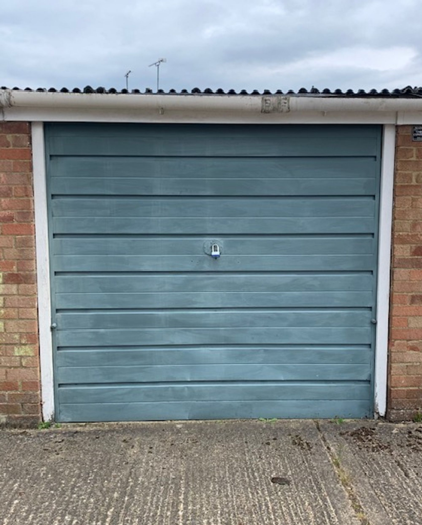 Garage (1)