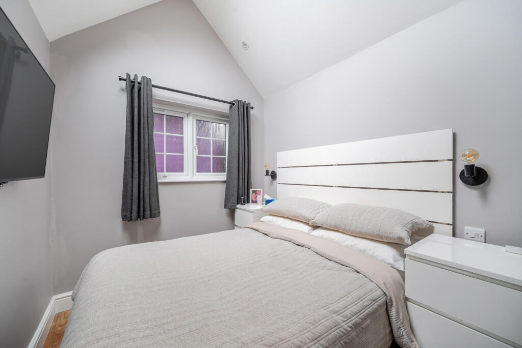 1353467-21-68c1af...