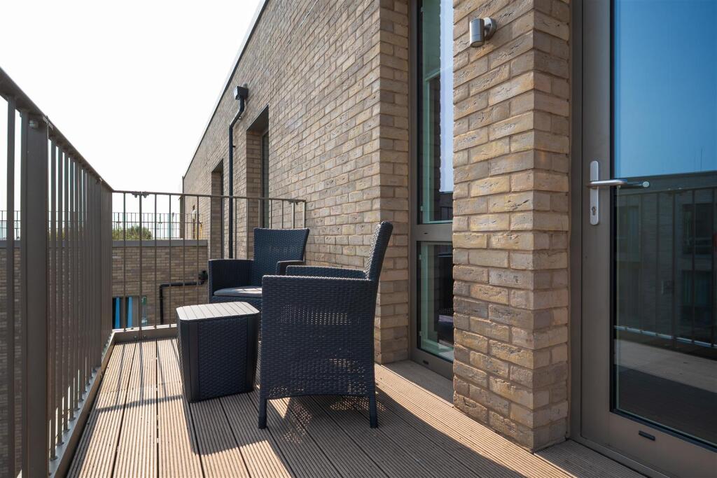 Balcony 2