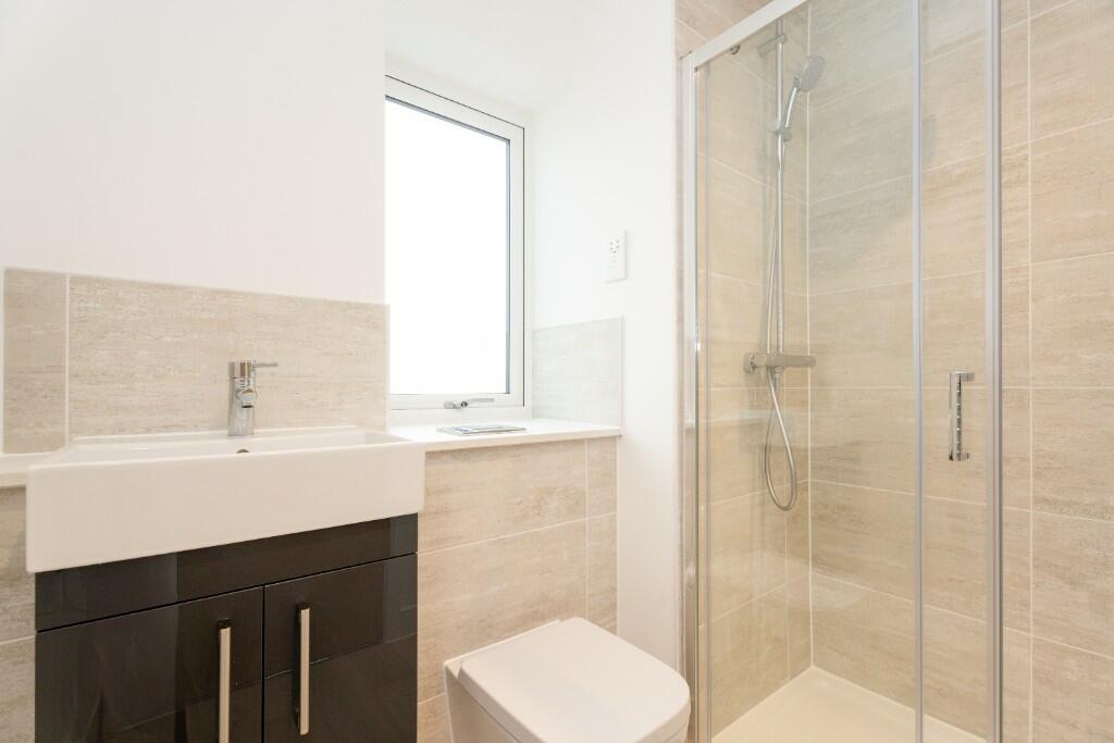 Example En-Suite