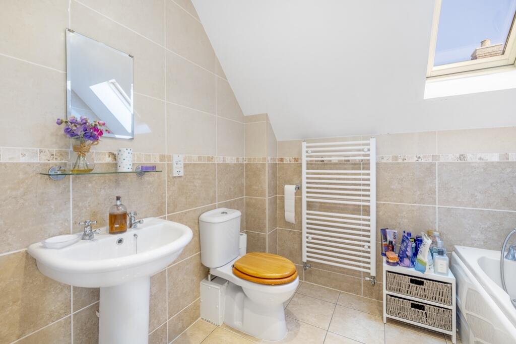 6 Abbey Gardens (Swineshead)-31