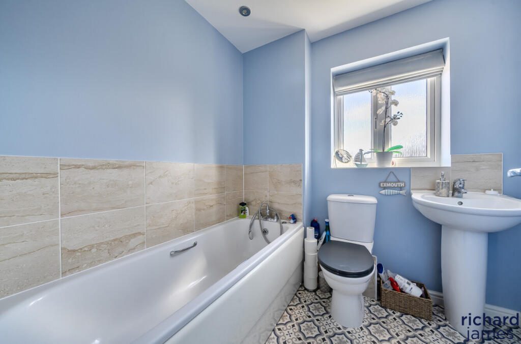 7766d8c3ab984eeab40176c93698bf8e