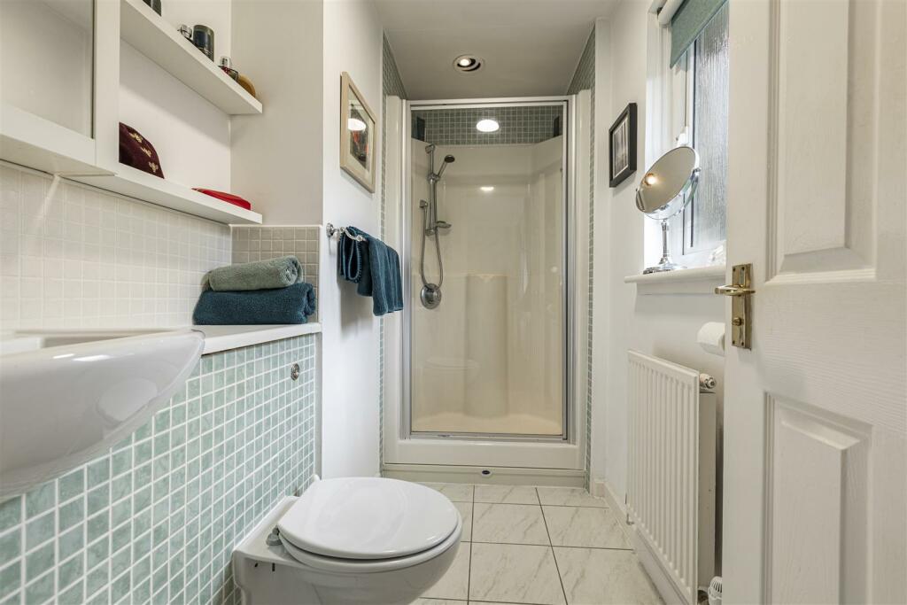 18 Cleuch Avenue North Middleton 28.JPG