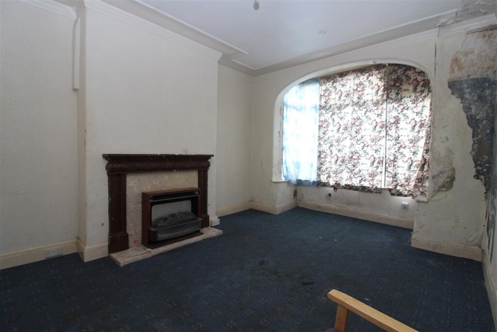 IMG 7078  Medium  T202510240907.jpg