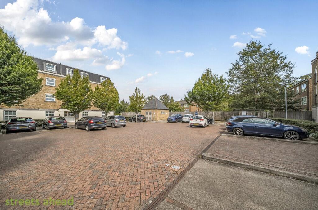 c302c5ce-0127-44f...