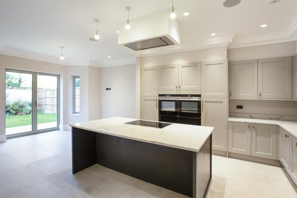Plot 9 Kitchen