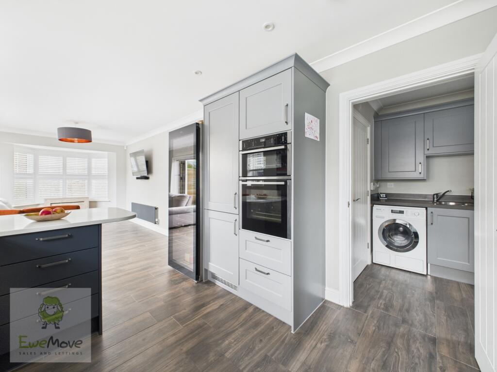 Kitchen Utility Room