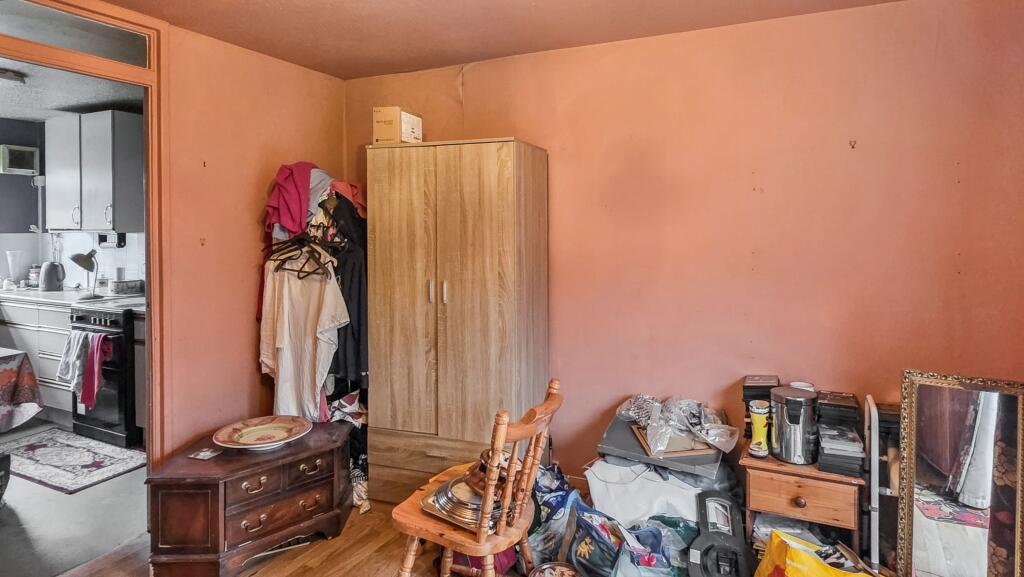 6 Keilder Close, Hillingdon, Uxbridge, UB10 0EU