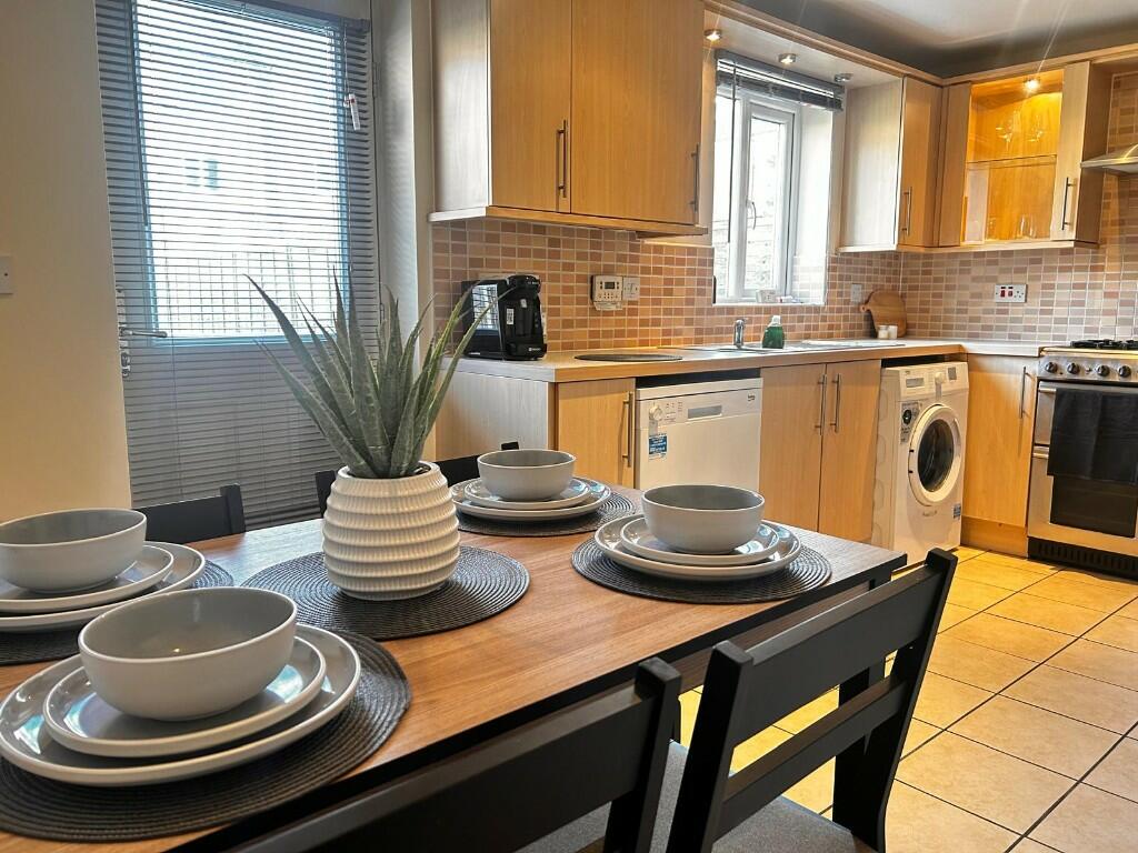Communal kitchen 