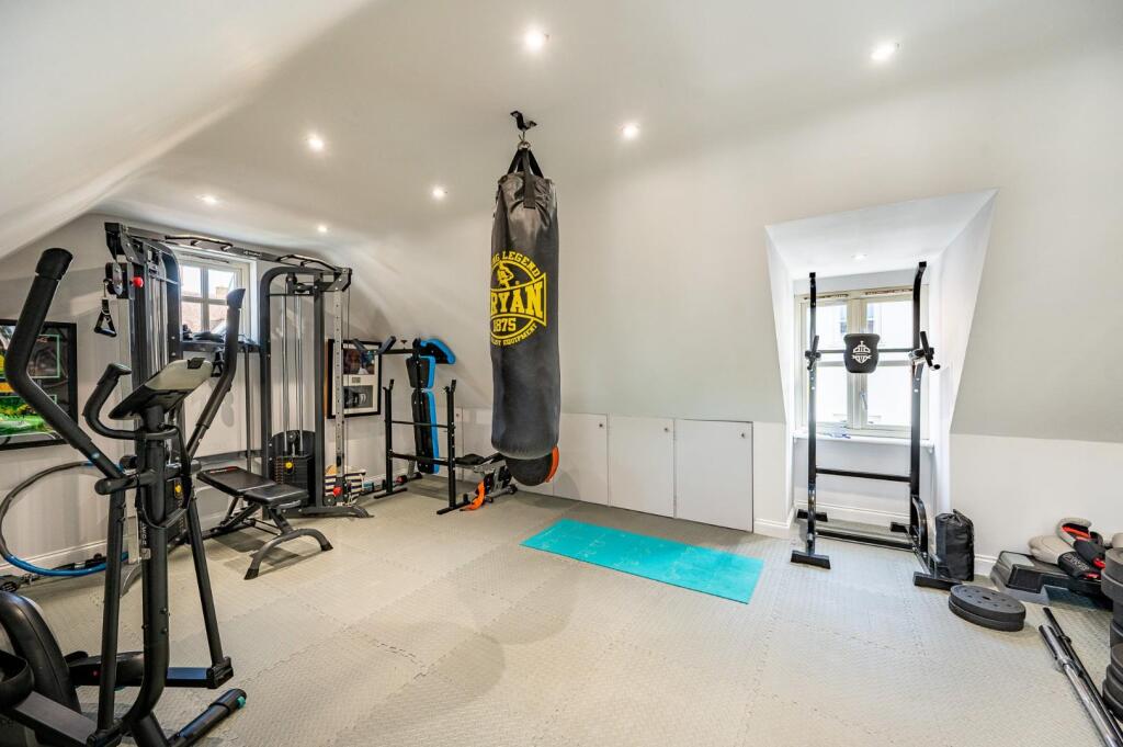 Gym/Home Office