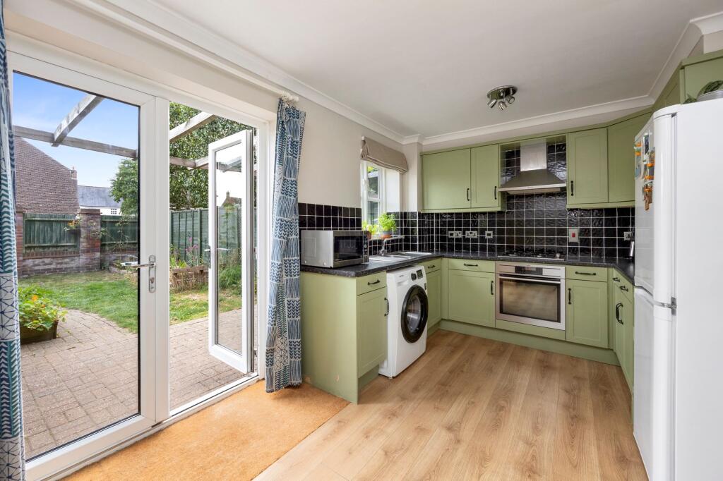 Kitchen/Dining