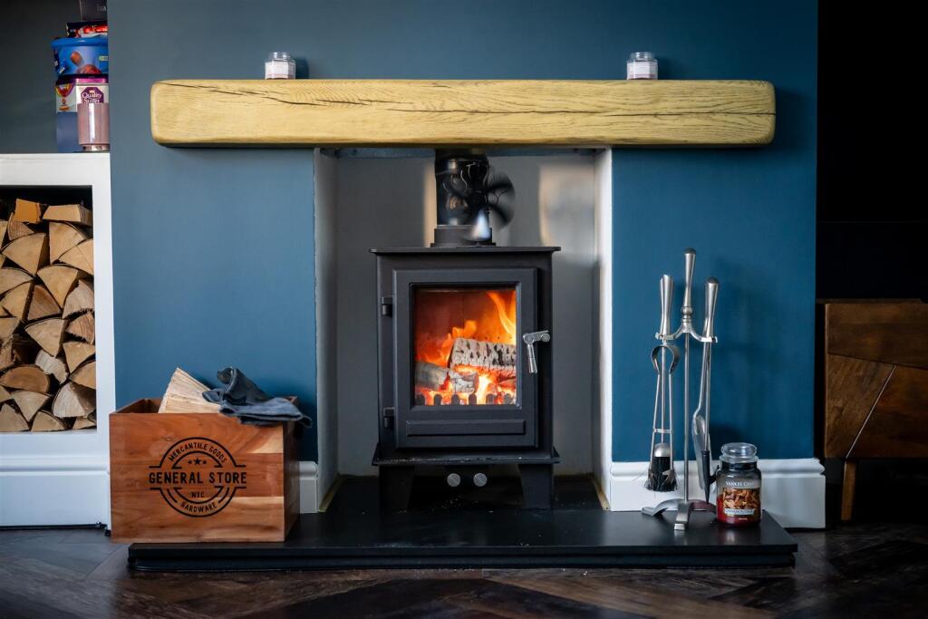 260105 - 90 Hookhams Lane, Renhold - 33.jpg