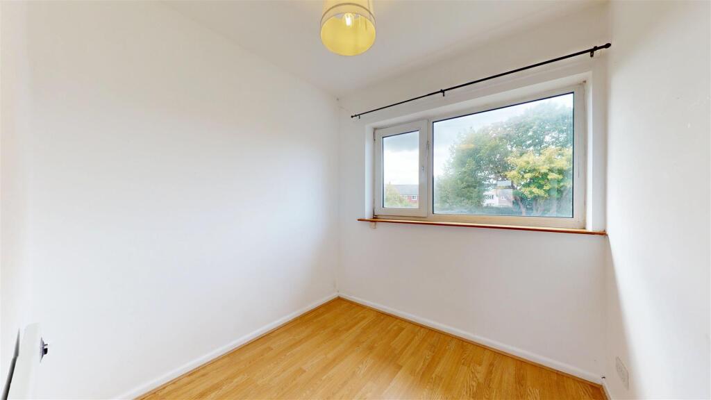 Stretton Close 18 Bedroom Three.jpg