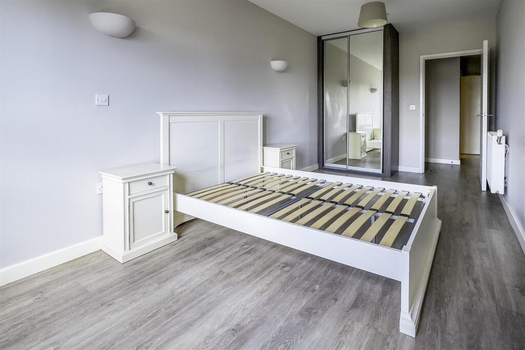 02 To Let 1 Bedroom Flat Croyron www.islingtonprop