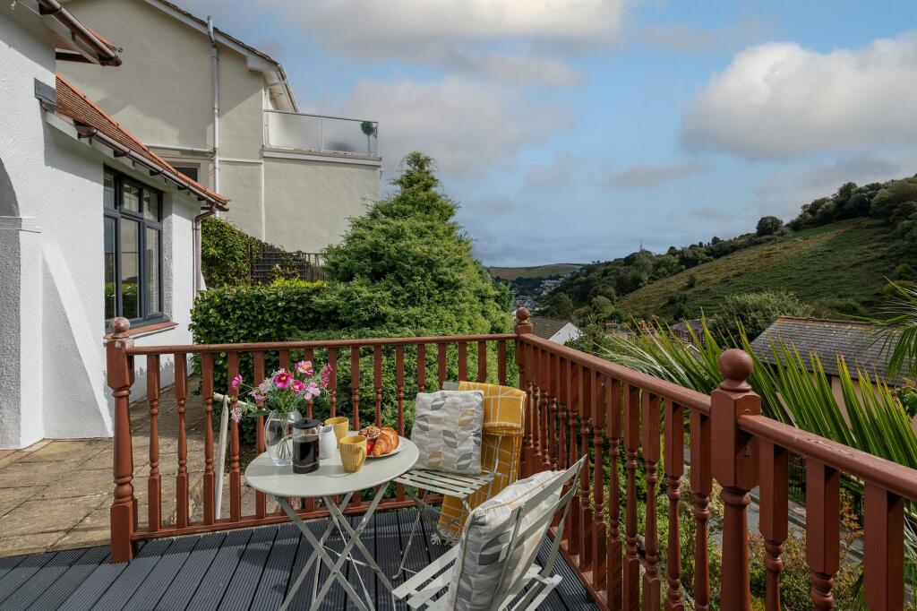 Whitfield, Victoria Road, Dartmouth Front Terrace