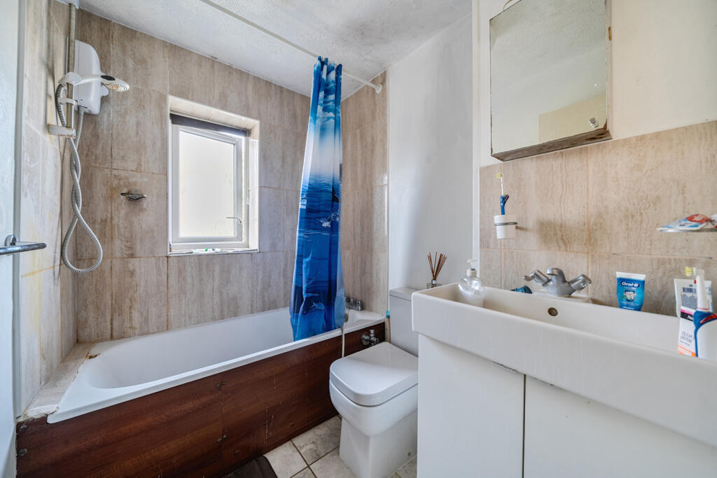 1334925-6-6893972...