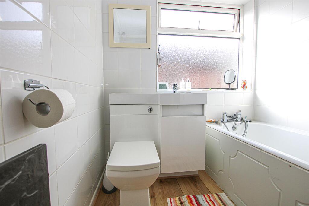 IMG_1958bath.jpg