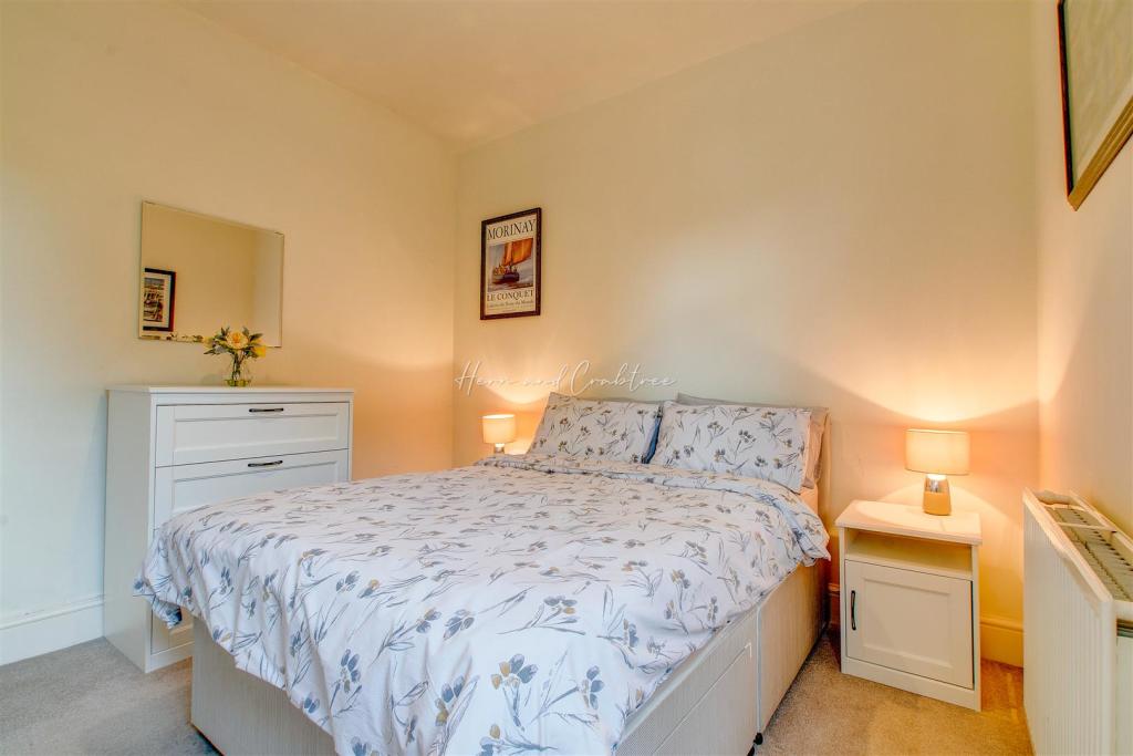 Llandennis Road, Cyncoed, HernCrabtree (27).jpg