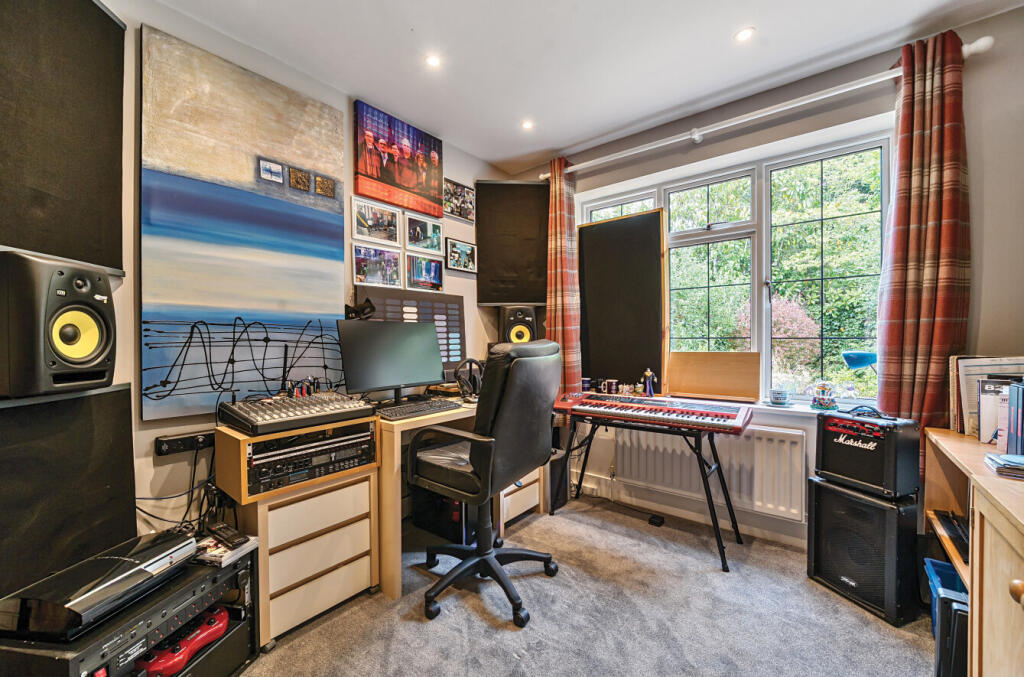 1321666-16-687522...