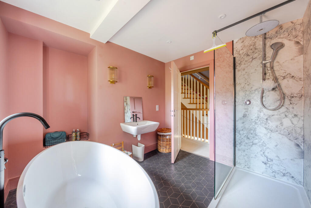 1346586-9-68b8799...