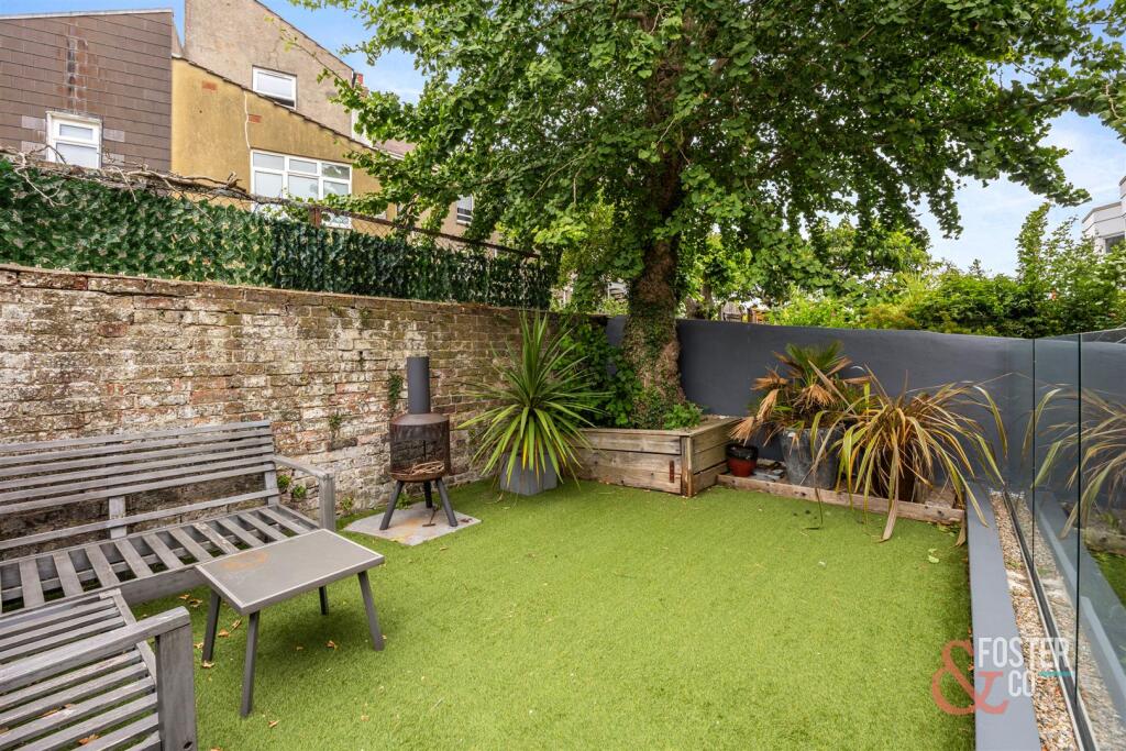 Tivoli Crescent, 19-034.jpg