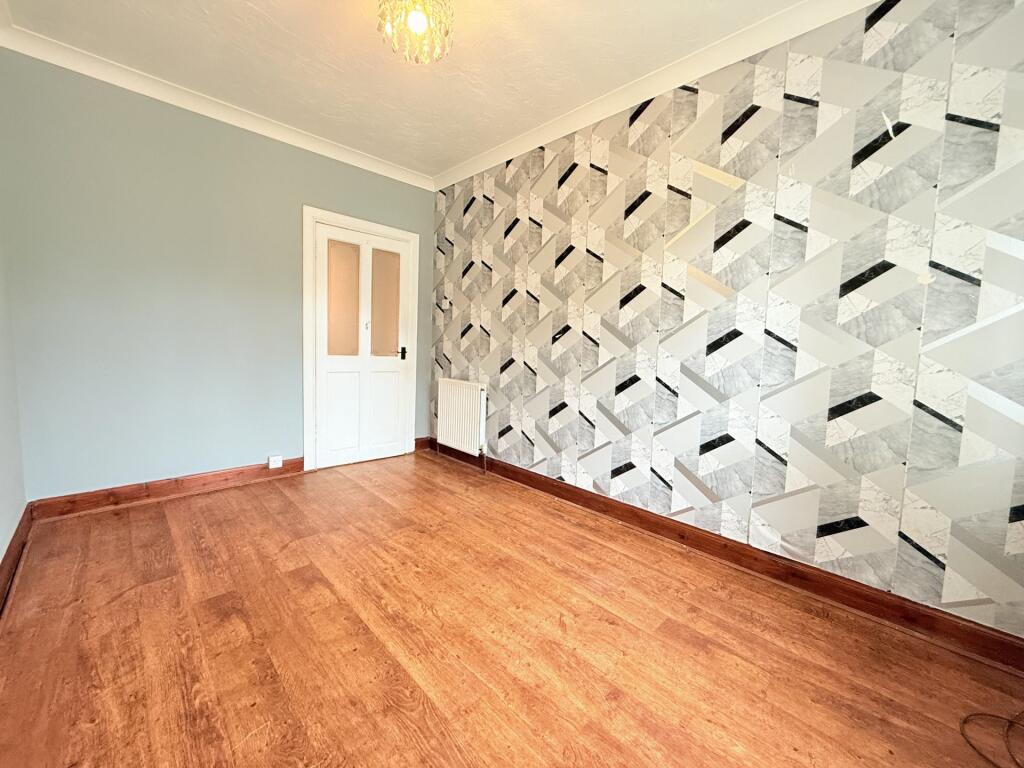 18 Criffel Road, Dumfries, DG2 0NZ - Braidwoods So