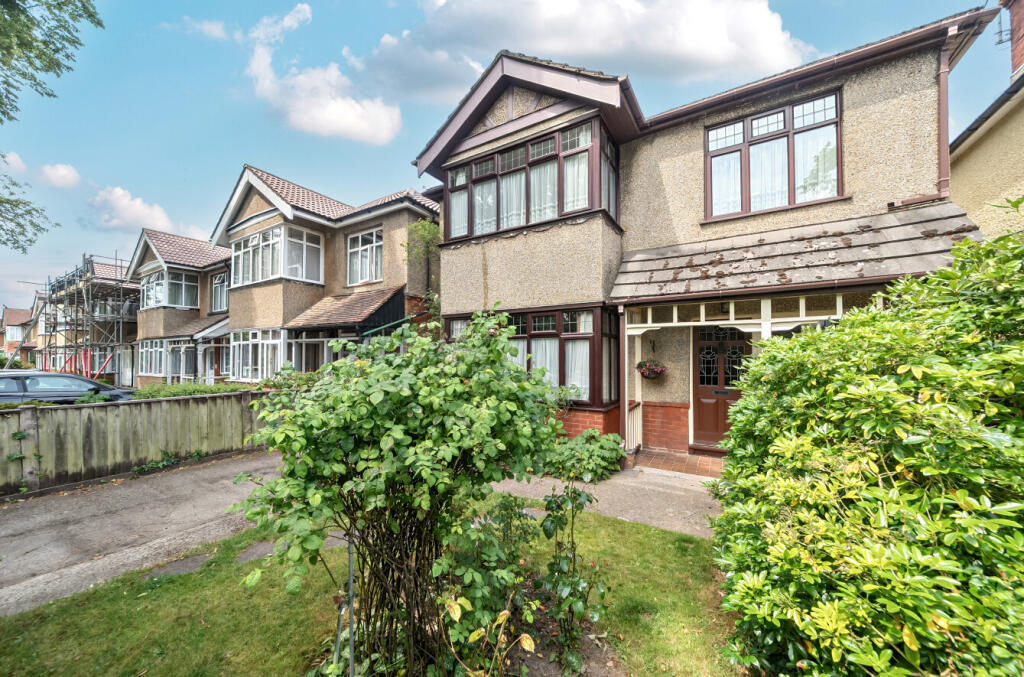 1311113-1-685152c...