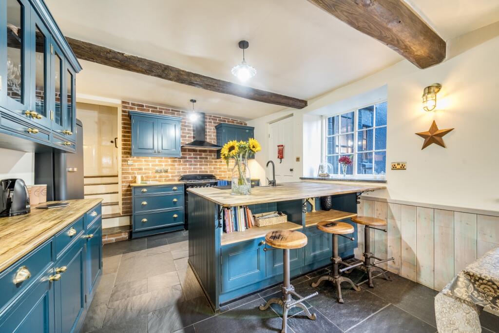 1336202-8-68a91f80c9181