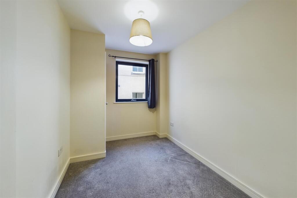 Flat 9, 3 Norfolk Heights, Norfolk Avenue, St Paul