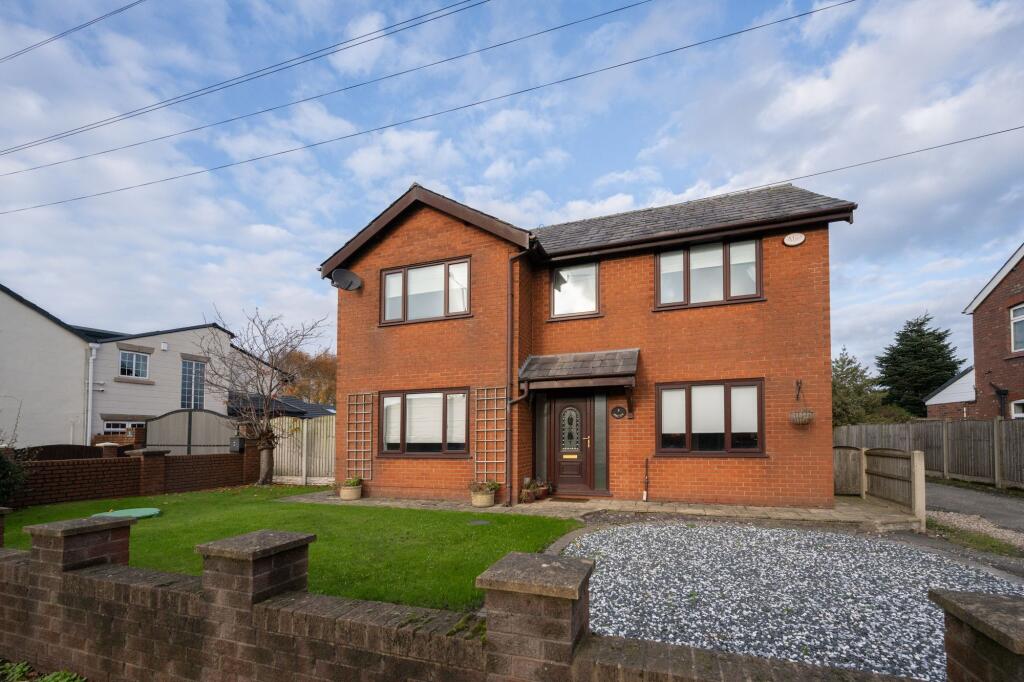 Lowry Hill Lane, Lathom, L40
