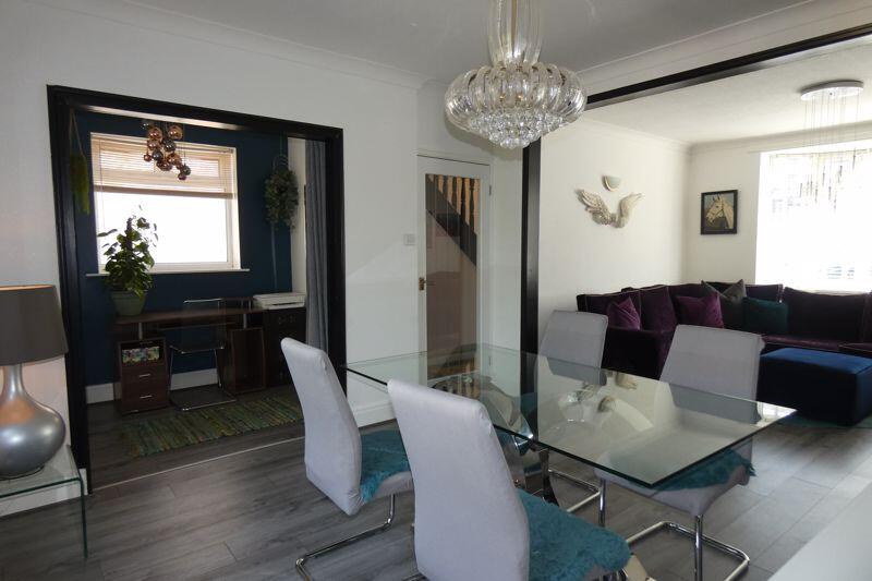 Lounge/Dining room /Study